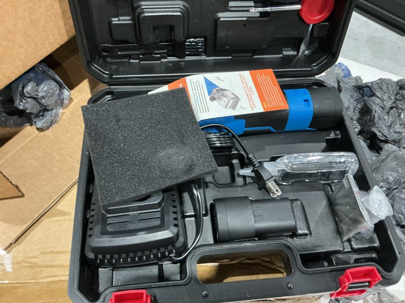 Condition photo showing Good Condition for oneisall cordless horse clippers,professional horse grooming clippers with 2 batteries,detachable stainless steel blade heavy duty horse grooming kit for thick coat