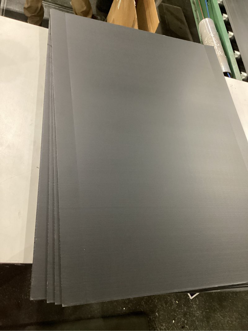 Condition photo showing Good Condition for 30 pack 24" attic baffles,black polypropylene attic insulation baffles large and durable,these attic baffles improve roof ventilation and prevent the insulation layer from clogging