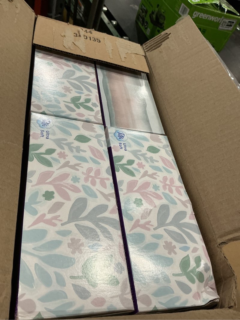 Condition photo showing Good Condition for puffs ultra soft non-lotion facial tissue, 8 family boxes, 124 facial tissues per box 124 count (pack of 8)