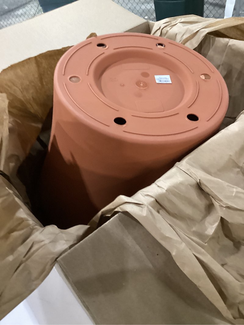 Condition photo showing Good Condition for bloem terra pot planter: 20\" - terra cotta - durable resin pot, for indoor and outdoor use, gardening, 13.5 gallon capacity, saucer sold separately terra cotta 20\"