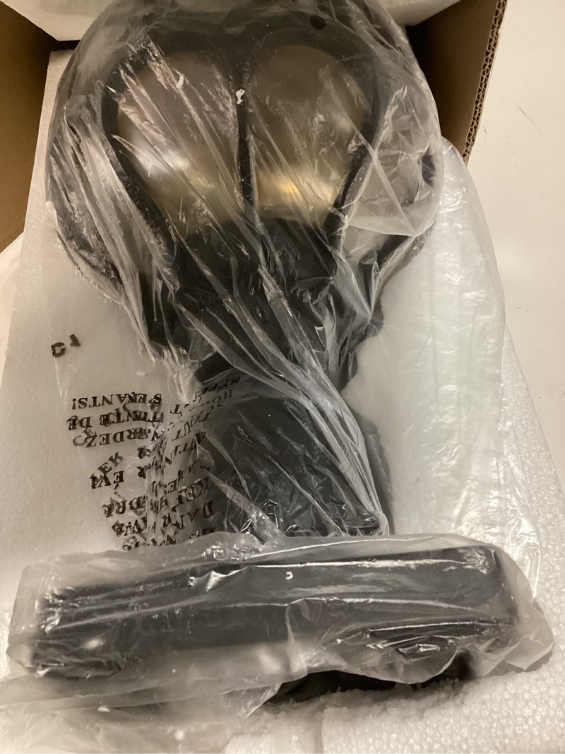 Condition photo showing New/Like New for outdoor post light fixtures for driveway yard lawn patio garden, black waterproof exterior pier mount post light outside aluminum post lamp light black no sensor 17.5"(h)-1 pack
