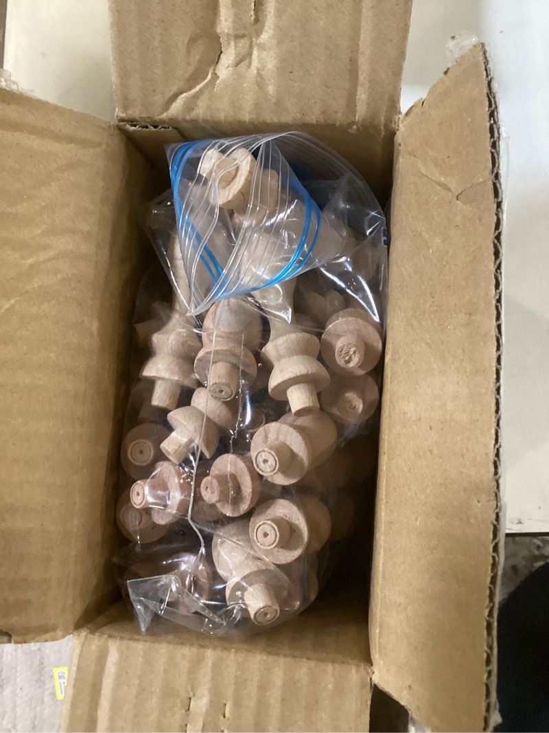 Condition photo showing Good Condition for wooden baluster spindles 2-15/16",pack of 30 solid beech wood for crafts, furniture woodworking,sturdy stair spindles,baluster spindles wooden?by shanjiang 2-15/16" 30