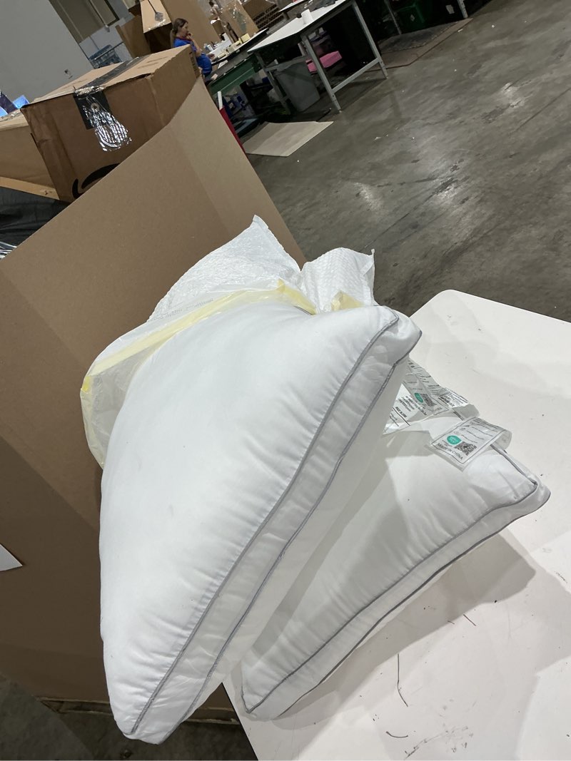 Condition photo showing Good Condition for down pillow for sleep,king 20*34 inch- 2 pack oeko tex