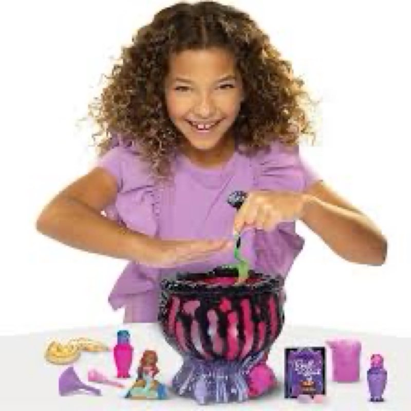 Disney The Little Mermaid Ursula's Mystical Cauldron with Lights, Sounds & Music!
