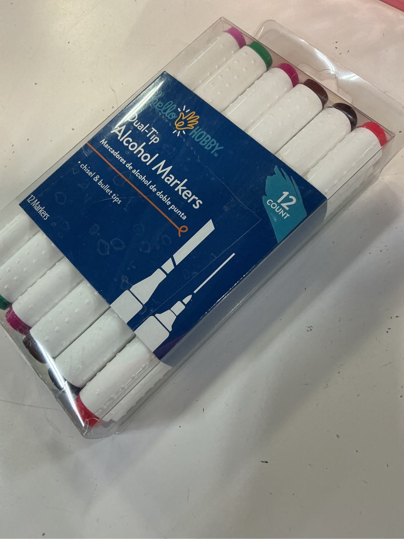 Condition photo showing New/Like New for hello hobby dual-tip alcohol markers for adult crafting  12 count blendable