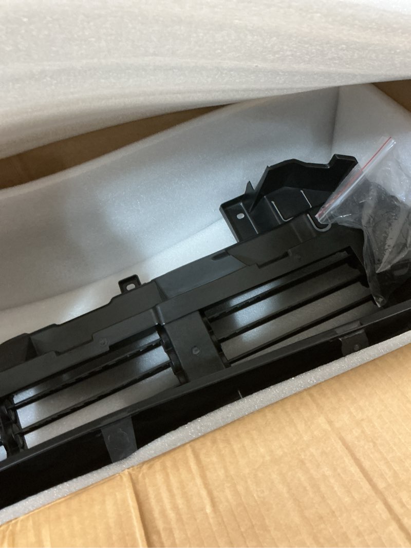 Condition photo showing Good Condition for Veroden Active Grille Shutter Compatible with 2017-2019 Honda CR-V Replacement for 71300-TLA-A01 71300TLAA01
