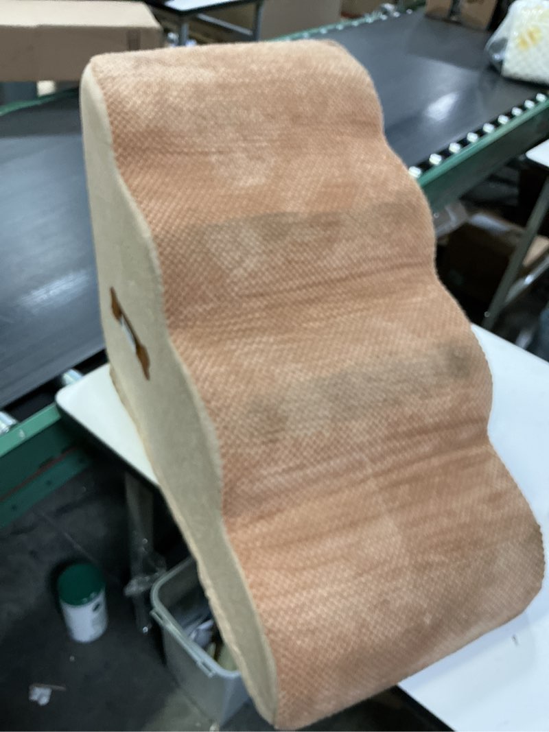 Condition photo showing Good Condition for Dog Stairs, Romrol Dog Steps Ramp for High Bed and Couch, Dogs Ramp with Durable Non-Slip Waterproof Fabric Cover, Pet Stairs for Small Dogs and Cats or Pets Joints, 4-TiersLight Brown 4 Step-20.8"H Fleece-Light Brown