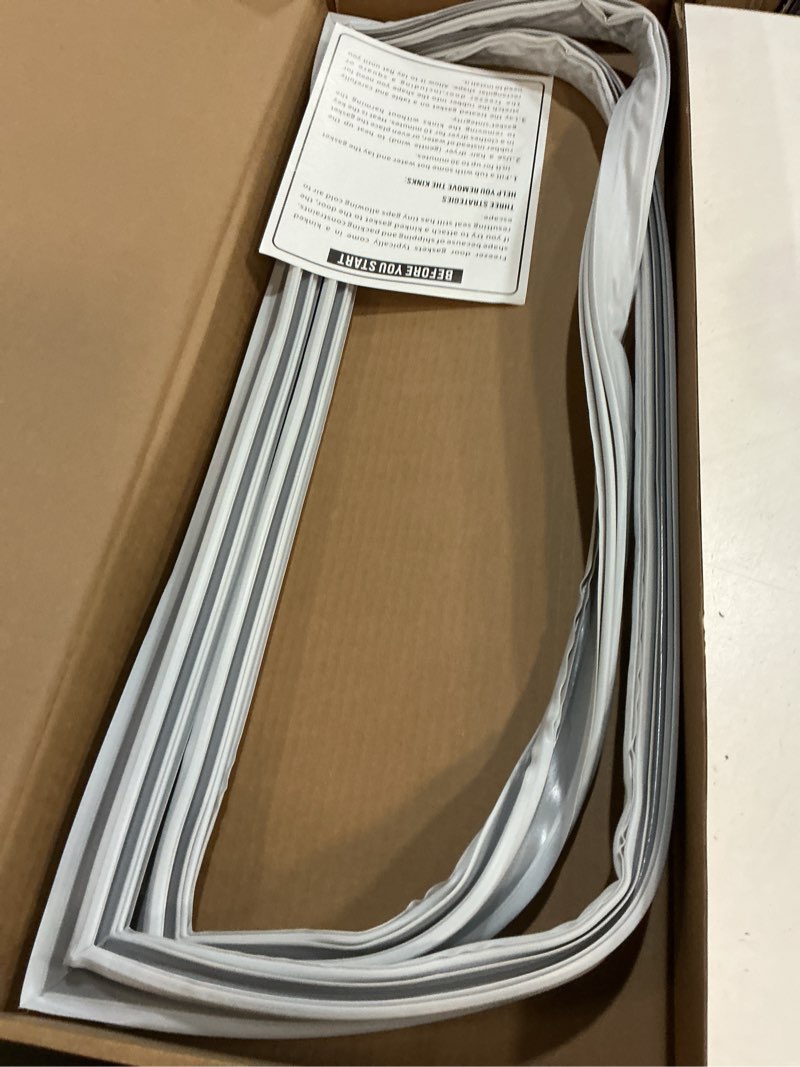 Condition photo showing New/Like New for Upgraded 242193206 Refrigerator Door Gasket Replacement for Frigidaire Kenmore Crosley Refrigerator Door Seal 41.6''x 28.5\" Fridge Door Gasket Seal for FFTR1828SP3A, FFTR1828SE0,CRT185SS1Parts