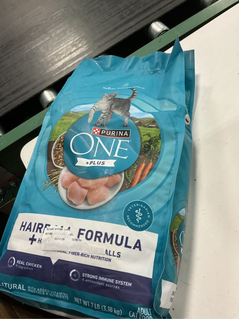 Condition photo showing Good Condition for purina one natural dry cat food +plus hairball formula