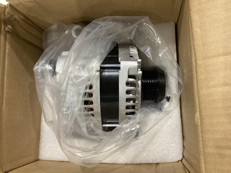 Condition photo showing Good Condition for scitoo alternator fits for jeep cherokee 2014-2019, compass, for renegade & for chrysler 200 & for ram for promaster city & for fiat 500x, 2.4l - 12v 160amp cw sd6 pulley class, oe 11554 160a 11554 alternator