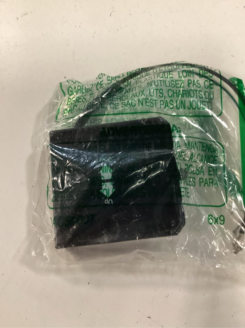 Condition photo showing Good Condition for haoguo super switch liftgate replacement, suitable for oem 80001431 80000429, rust-proof, waterproof and strong weather resistance 3 wire black
