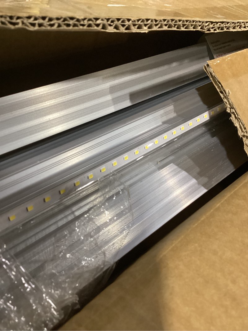 Condition photo showing Good Condition for 8ft led shop light - 90w 12000lm 5000k, 8 foot led shop light fixture, v shape bulbs for garage, workshop, warehouse, plug and play, energy efficient (10 pack)
