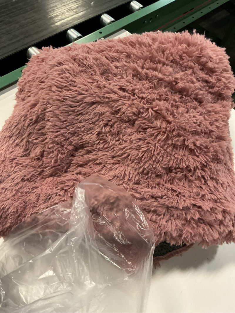 Condition photo showing As Is for OLANLY Pale Pink Round Rugs for Bedroom - Machine Washable, 6 ft Circle Area Rugs for Living Room, Soft and Fluffy Shaggy Carpet for Teen Girls and Boys, Nursery Rooms, Dorms, Home Decor Aesthetic 6 ft Round Pale Pink