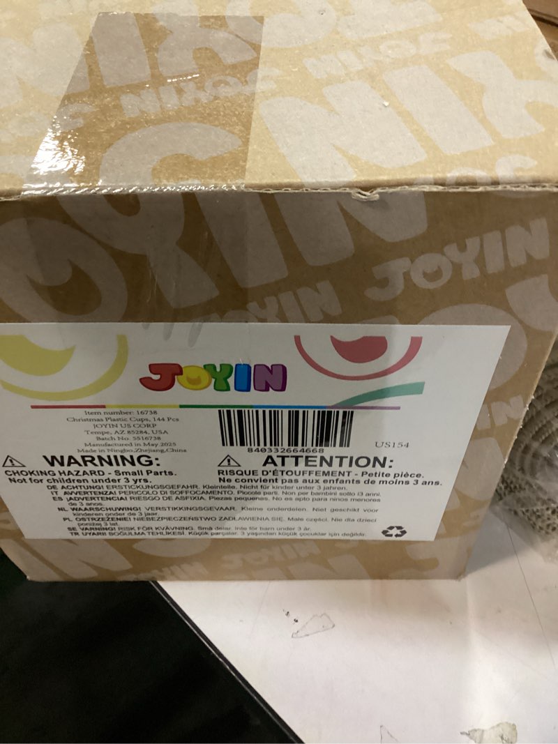 Condition photo showing New/Like New for JOYIN 144PCS Clear Disposable Plastic Cups, 9 OZ Christmas Red and Green Drinking Cup Bulk, Plastic Wine Glasses, Cold Drinking Beverage for Xmas, Holiday Tableware Party Supplies