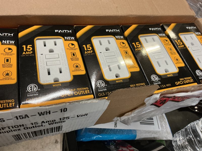 Condition photo showing New/Like New for 15 amp 125-volt gfci duplex outlet, gfi receptacle with indicator light, wall plate included, white (10-pack)