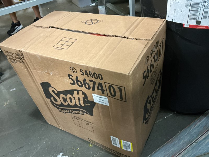 Condition photo showing New/Like New for scott paper towels, choose-a-sheet, 30 double rolls = 60 regular rolls (108 sheets per roll) 108 sheets (pack of 30) white