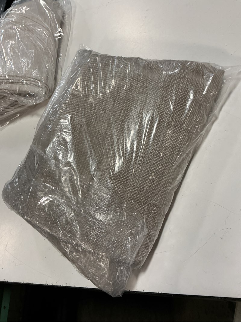 https://lotting-media.assets.bidfta.com/lotting_5fe7b3a0-4579-43de-a40b-cfd56d1baebe
