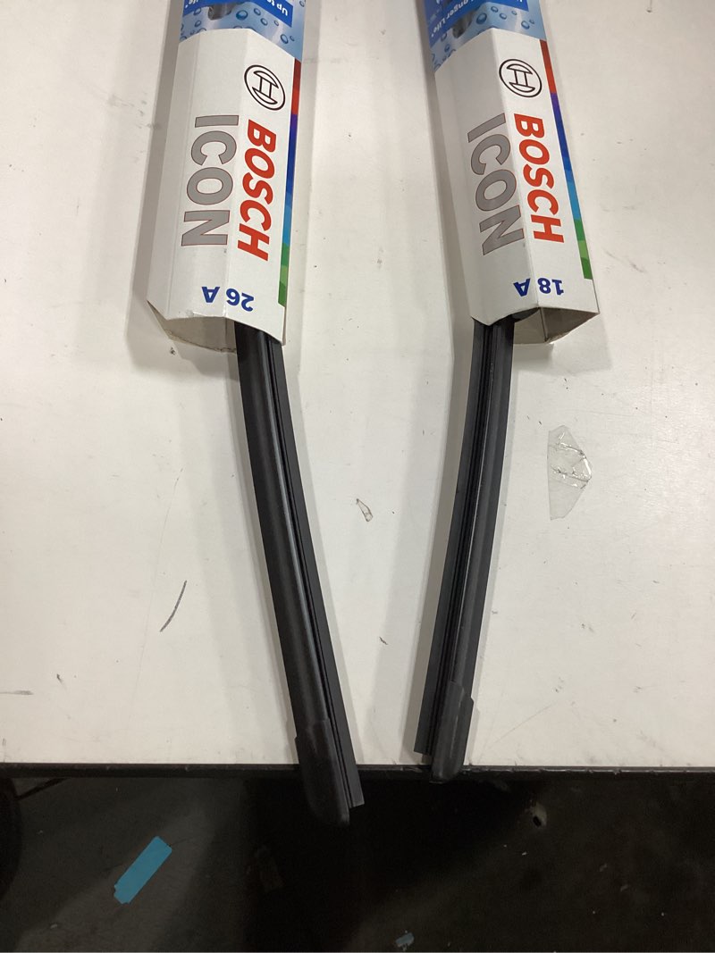 Condition photo showing Good Condition for BOSCH 26A18A ICON Beam Wiper Blades - Driver and Passenger Side - Set of 2 Blades (26A & 18A) Front (26A & 18A) ICON Combo Pack (Front)