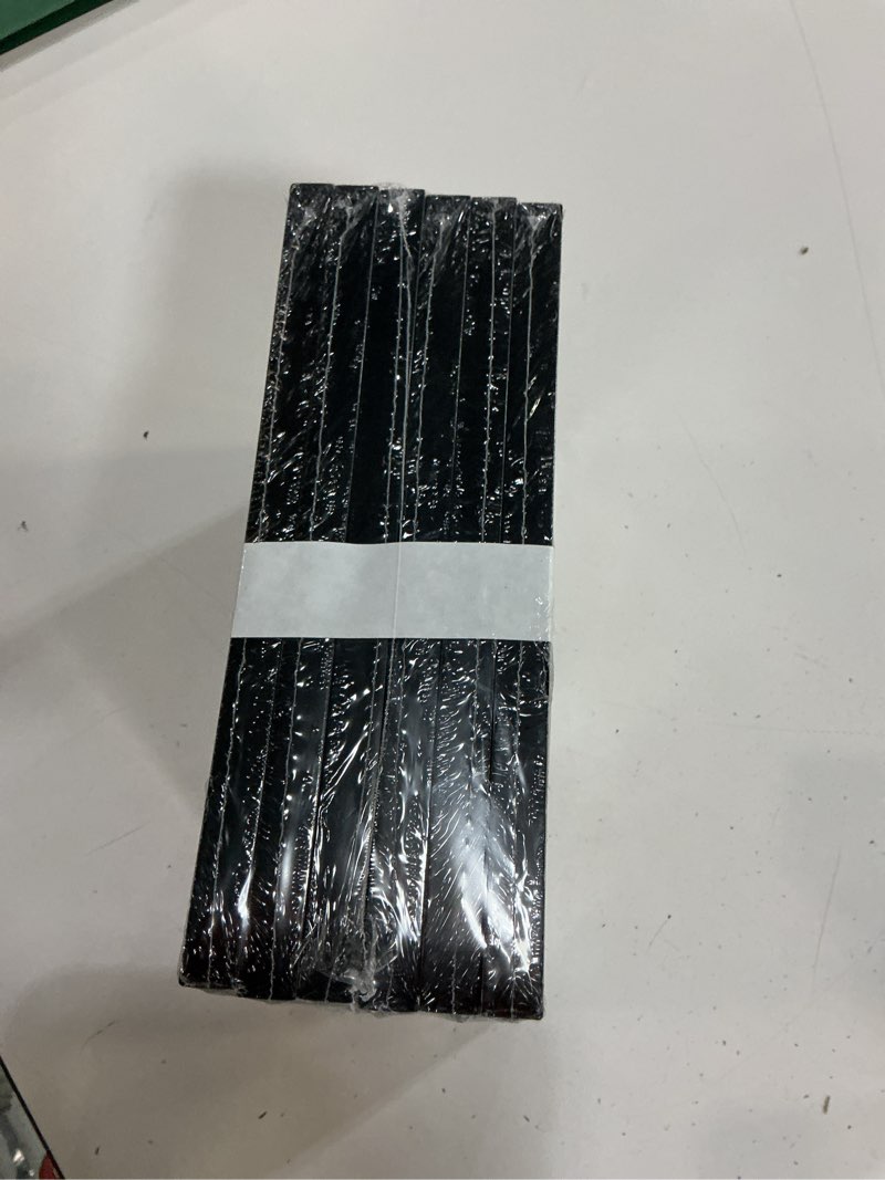 Condition photo showing New/Like New for fxojyvo 6x9 picture frame set of 6 for photo poster horizontally/vertically | black light weight and high transparent 6 x 9 frame for 6by9 pciture tabletop/wall mount(6 packs|black|6x9)