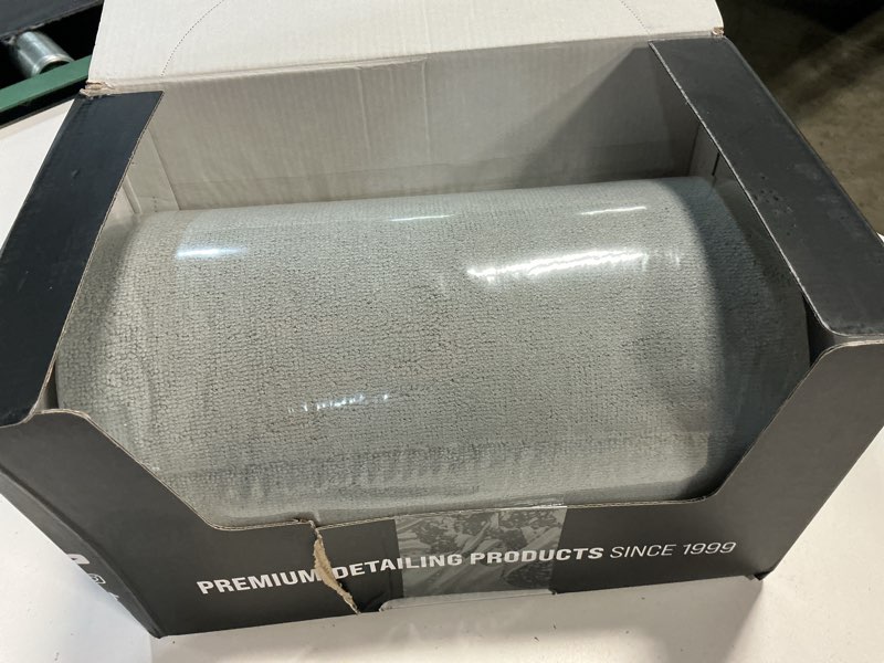 Condition photo showing New/Like New for the rag company - rip n' rag multi-purpose reusable microfiber towels for home, office, garage, rv and more - 80 count roll - premium 70/30 blend - 200gsm 12"x12" terry weave (80 count) ice grey