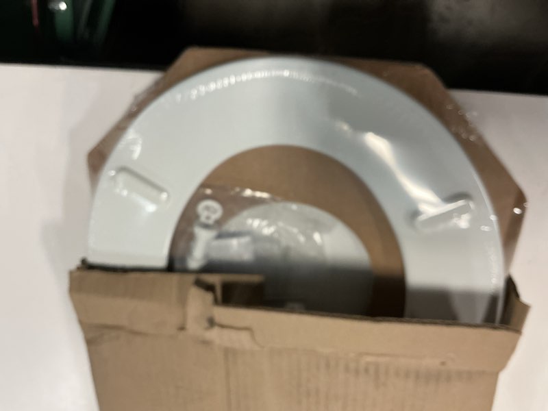 Condition photo showing Good Condition for mayfair benton toilet seat with brushed nickel hinges, slow close wood seat, secure metal hinges, easy install, round, white