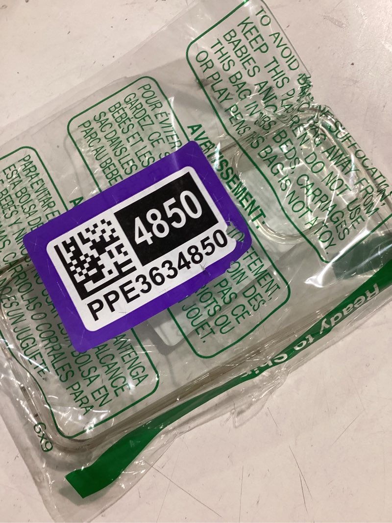 Condition photo showing New/Like New for for iPhone 15 6.1-Inch, Non-Yellowing Anti-Scratch Shockproof Phone Bumper Case, Clear