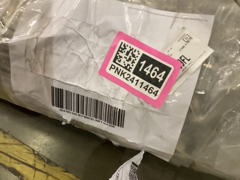 https://lotting-media.assets.bidfta.com/lotting_5ff32fb6-5f0a-4175-9fe2-9b895cf9ca9a