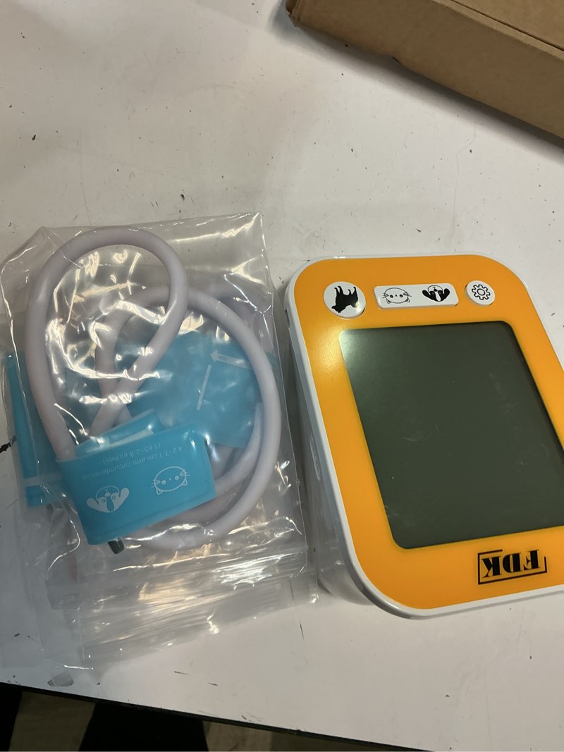 Condition photo showing Good Condition for fdk veterinary blood pressure monitor for pet dog and cat, animal automatic digital bp machine with large lcd screen backlight 3 cuffs 270 data memory silent