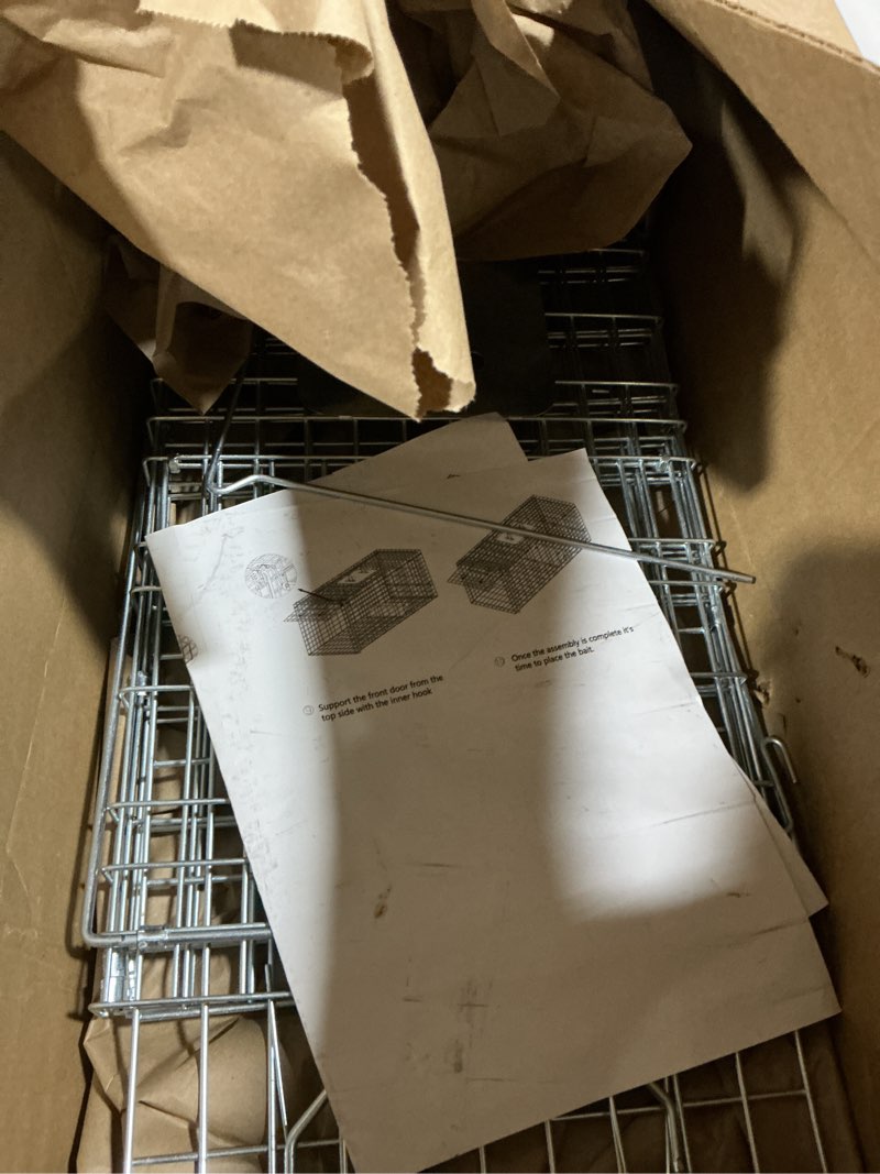 Condition photo showing Good Condition for 32" live animal traps,humane animal trap for stray cats up to 16.5 pounds, raccoons, squirrel, skunk, mole, groundhog, armadillo, rabbit,steel foldable with pedal triggers