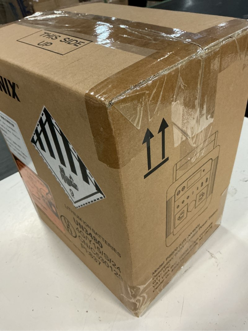 Condition photo showing New/Like New for senix 600w portable power station