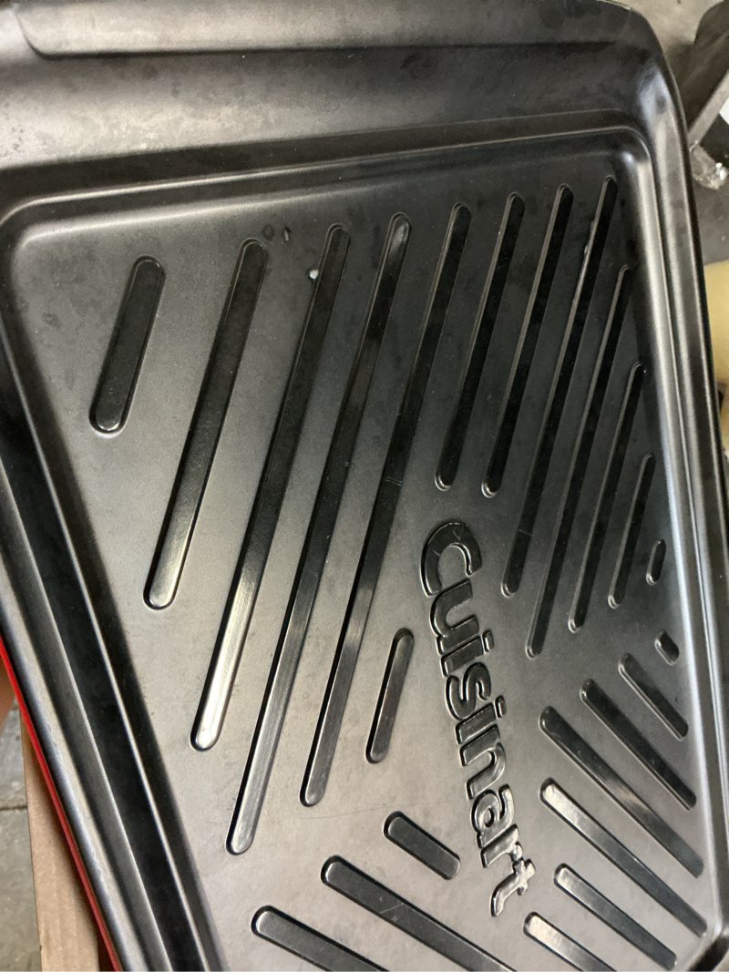Condition photo showing As Is for cuisinart cpk-210 grilling prep and serve trays, black and red large 18” x 14.5” large 18" x 14.5"