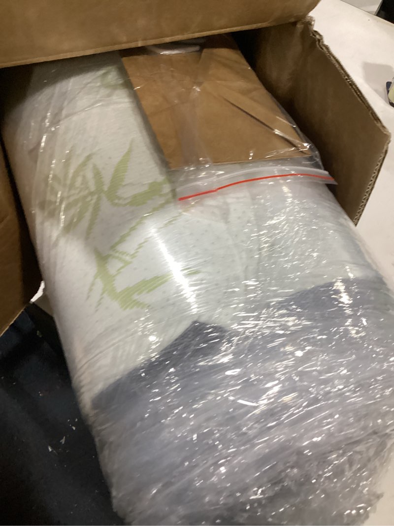 Condition photo showing Good Condition for Inofia Twin Folding Mattress, 6 Inch Trifold Memory Foam Mattress with Ultra Soft Removable Cover, Non-Slip Bottom & Breathable Mesh Sides, Foldable & Portable - Twin Size (78" x 38" x 6") Twin 6 Inch