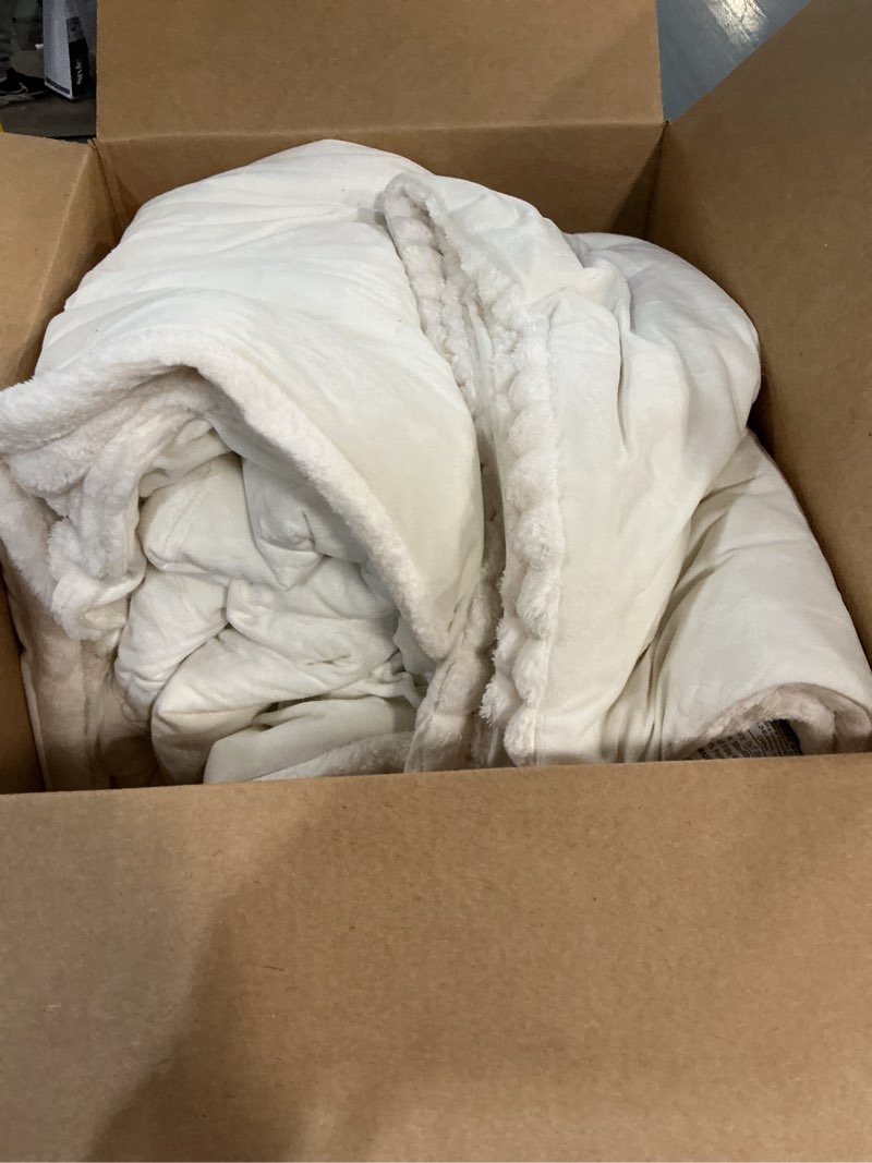 Condition photo showing As Is for BEDELITE Fleece Queen Comforter Set -Super Soft & Warm Fluffy Cream White Bedding, Luxury Fuzzy Heavy Bed Set for Winter with 2 Pillow Cases Cream White Queen