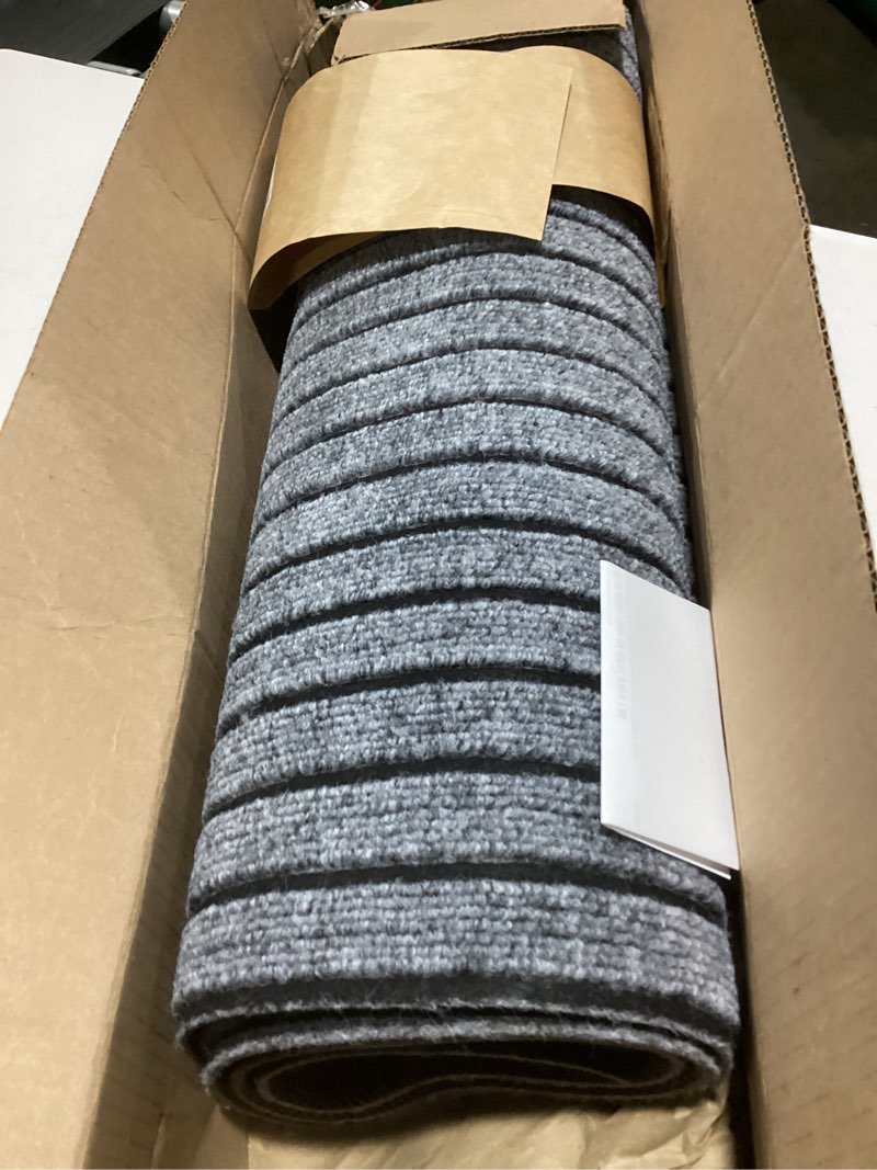 Condition photo showing Good Condition for 2' x 6' runner rugs with rubber backing, outdoor indoor utility non slip carpet rug runner for hallway, custom size area rugs mat for entryway balcony patio kitchen garage stair laundry