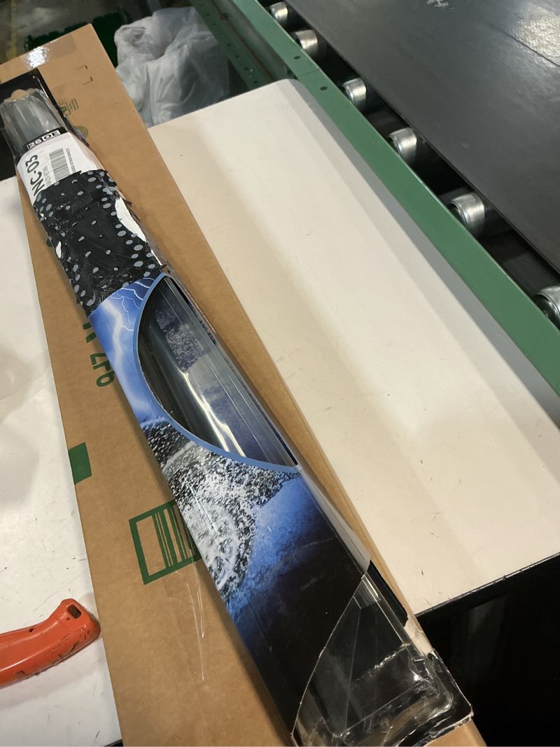 Condition photo showing Good Condition for bosch 3397013021 icon wiper blade - 26" (pack of 1)