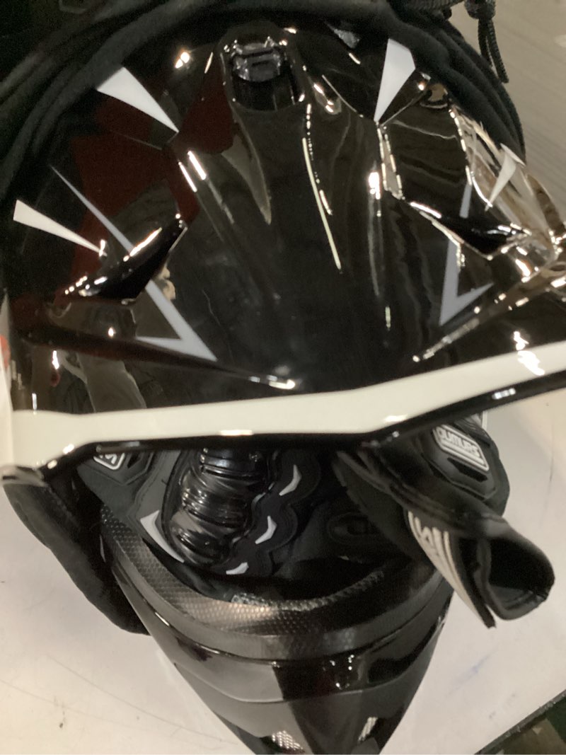 Condition photo showing Good Condition for DOT Adult ATV Dirt Bike Helmet with Goggles Gloves & Mask Adjustable Sun Visor Motorcycle Adults Helmet Off-Road Motocross Downhill Moped MX for Unisex-Adult-Victory Gray, M Victory Gray Medium