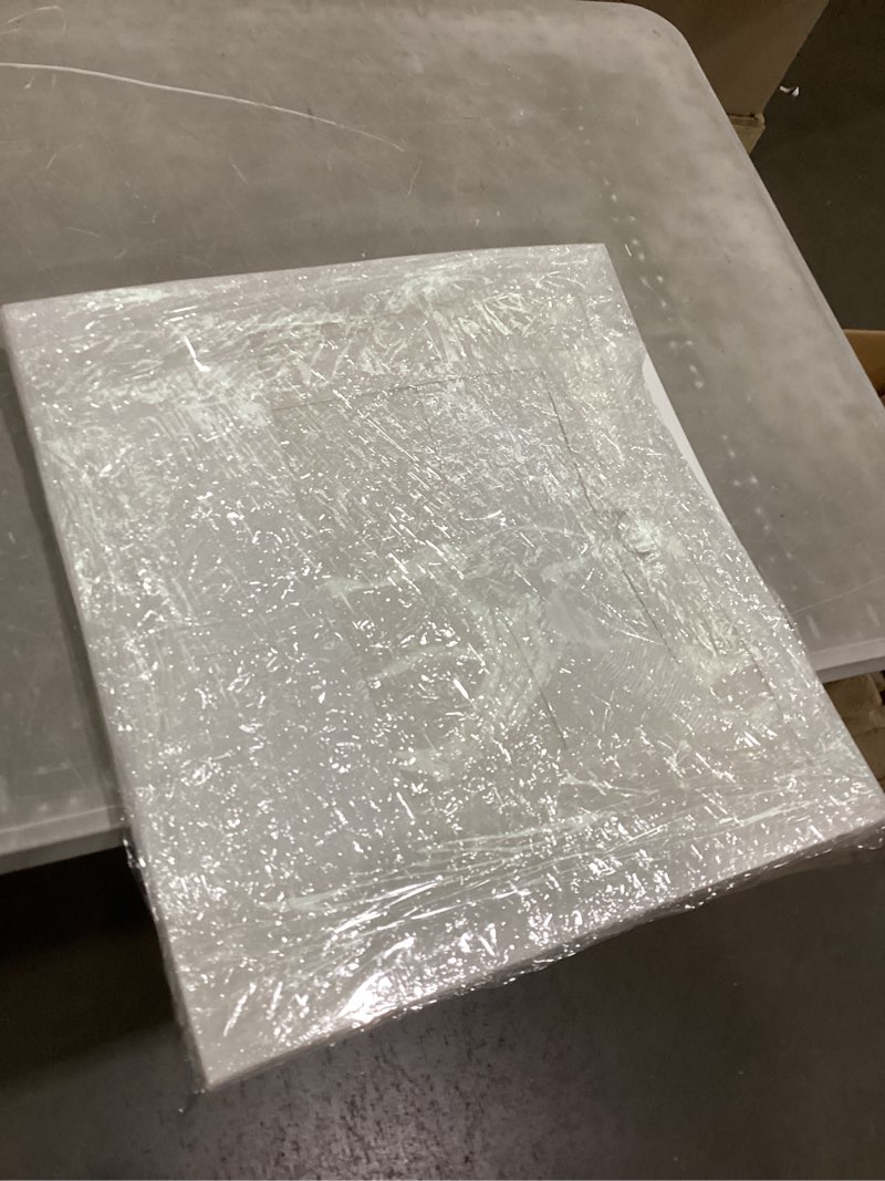 https://lotting-media.assets.bidfta.com/lotting_602fbfc4-10d3-4ab9-a279-1bcbcfbbb8cc