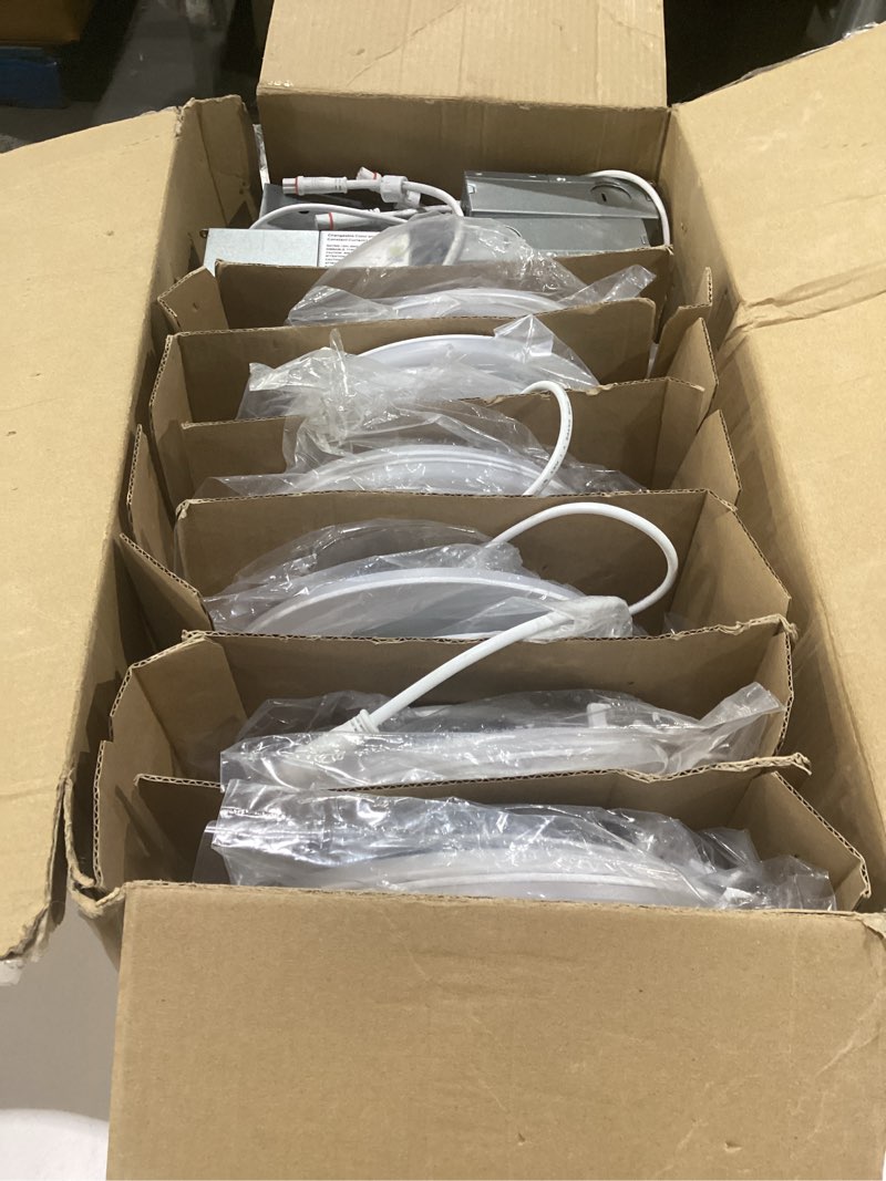 Condition photo showing Good Condition for zyc recessed lighting 6 inch - 12w 1100lm led recessed ceiling light with night light,2700k/3000k/4000k/5000k/6000k selectable ultra-thin lighting,dimmable canless wafer downlight,pack of 12?white?. 6inch || 12pack white
