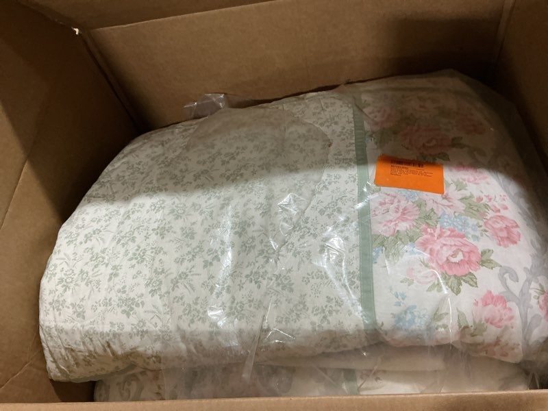 Condition photo showing As Is for Laura Ashley - Full Comforter Set, Reversible Cotton Bedding with Matching Shams & Bedskirt, Stylish Home Decor for All Seasons (Harper Sage, Full)