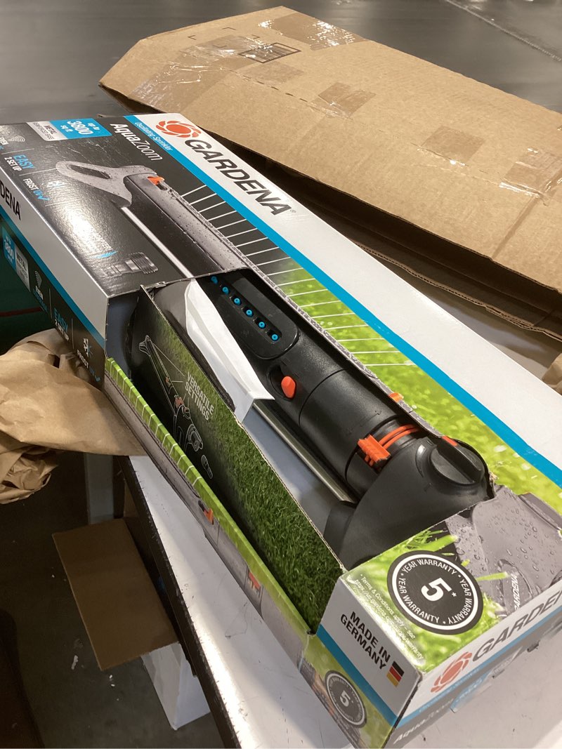 Condition photo showing Good Condition for gardena 20570 | up to 3800 sq ft - aquazoom adjustable oscillating yard sprinkler, for watering large area lawn and garden. aquazoom outdoor oscillating sprinkler has wide heavy duty base. 3800² ft sprinkler