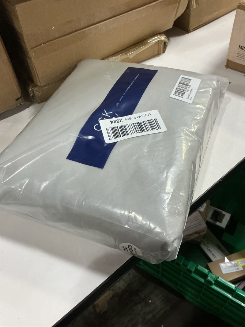 Condition photo showing New/Like New for Queen Size 4 Piece Sheet Set - Comfy Breathable & Cooling Bed Sheets Set - Hotel Luxury Bedding for Women, Men, Kids, Teens, Boys & Girls - Deep Pockets, Soft and Wrinkle Free - Oeko-Tex - Light Grey Queen 04 - Light Grey