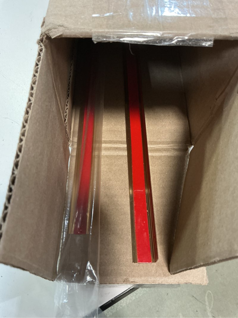 Condition photo showing Good Condition for NeatiEase Aluminum Corner Guards, Peel and Stick Metal Corner Protector Molding Trim for Wall Door Frame Cabinet Protection, White, 4ft x 0.8in (2pcs) 0.8"x0.8"x48" White
