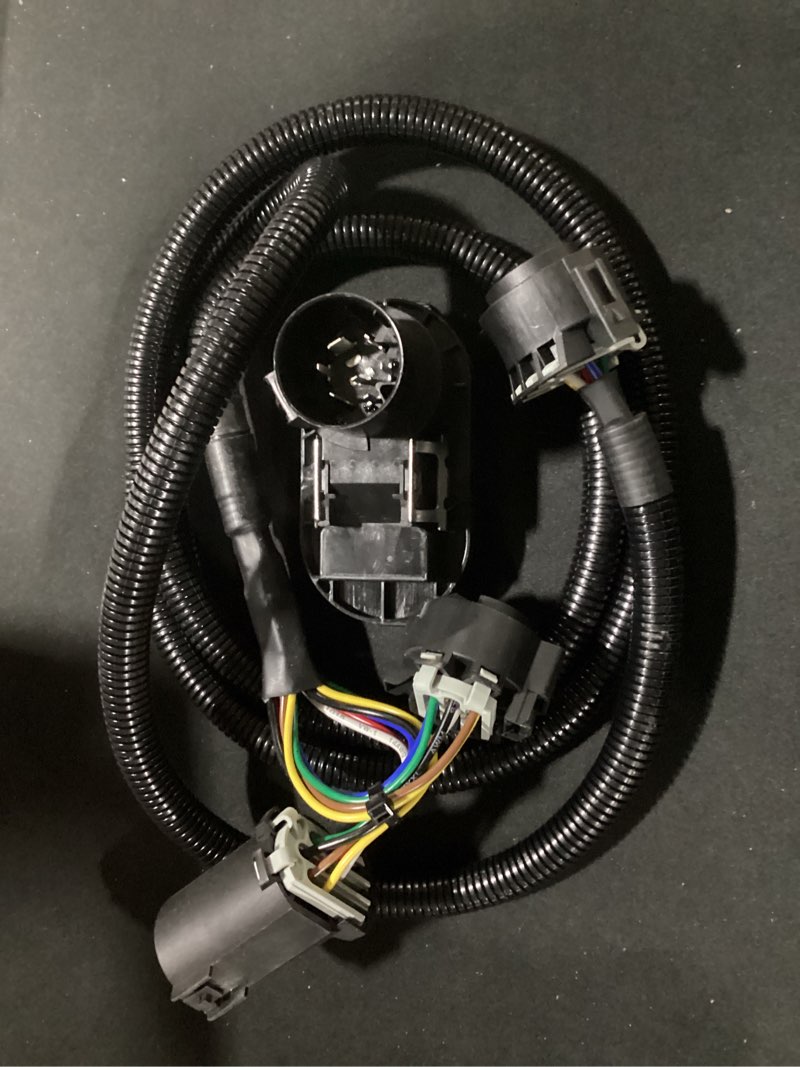 dasbecan 56003 trailer wiring harness compatible with 2019-2025 chevrolet silverado 1500 2500hd 3500