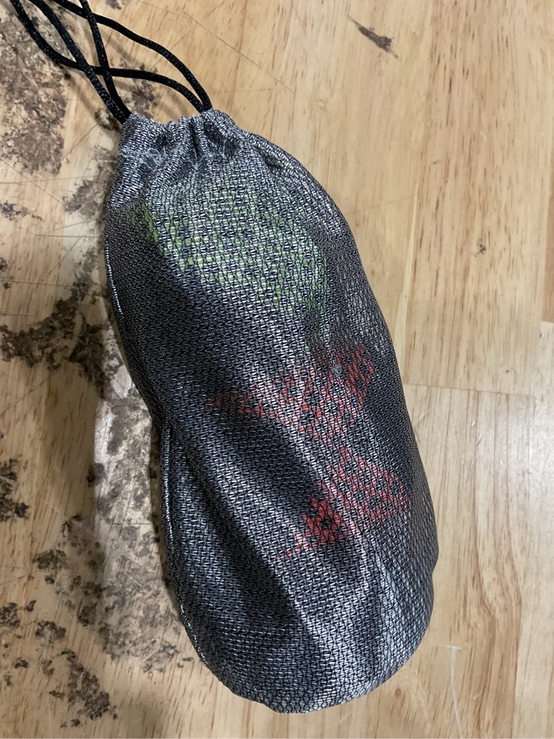 Condition photo showing New/Like New for speevers juggling balls for beginners and professionals set of 3, 14 colors available, 2 layers of net and carry case, xballs juggling balls (3 color mix, 4.2 oz) 3 color mix 4.2 oz