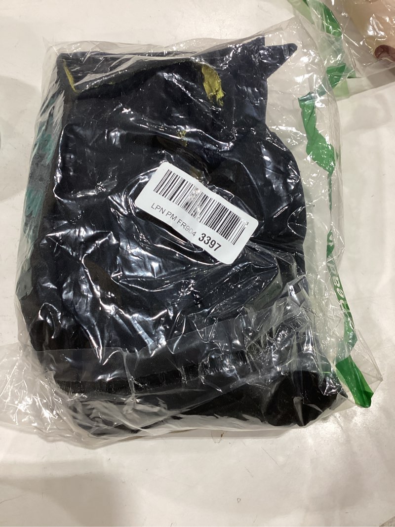 Condition photo showing Good Condition for Harry Potter Robe, Deluxe Wizarding World Hogwarts House Themed Robes for Adults, Movie Quality Dress Up Costume Accessory Adult M (38-40) Hufflepuff