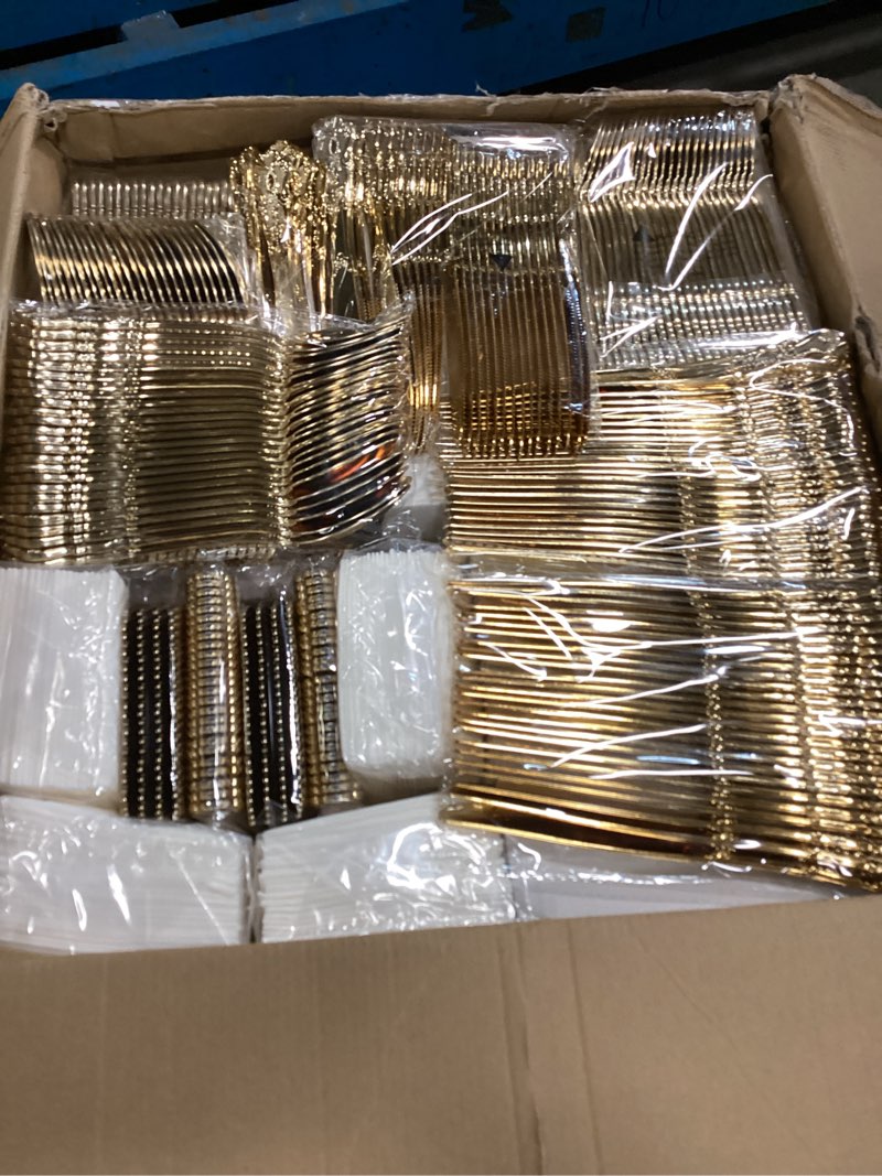https://lotting-media.assets.bidfta.com/lotting_605c0b79-13ec-4230-91ac-e0a6f84ed8d4