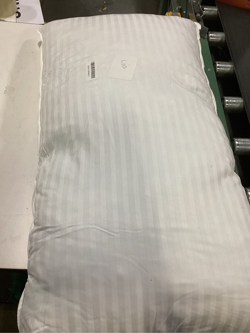 Condition photo showing As Is for Beckham Hotel Collection Shredded Memory Foam Pillow 1 Pack Queen | Adjustable Fill Cooling Bed Pillows for Side, Back & Stomach Sleepers Queen (Customizable Foam)