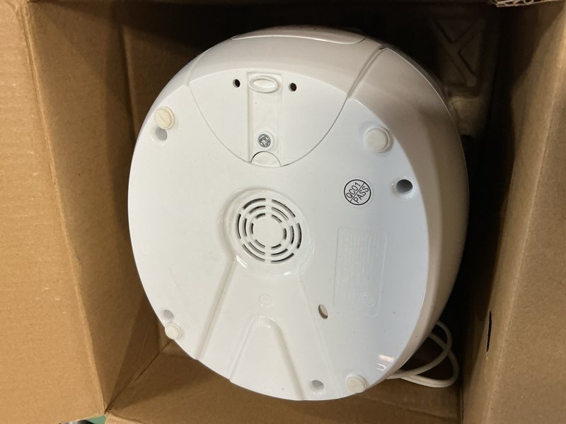 Condition photo showing As Is for Vicks CoolRelief Cool Mist Humidifier Small to Medium Room Vaporizer for Baby, Kids, Adults, 1.2 Gal