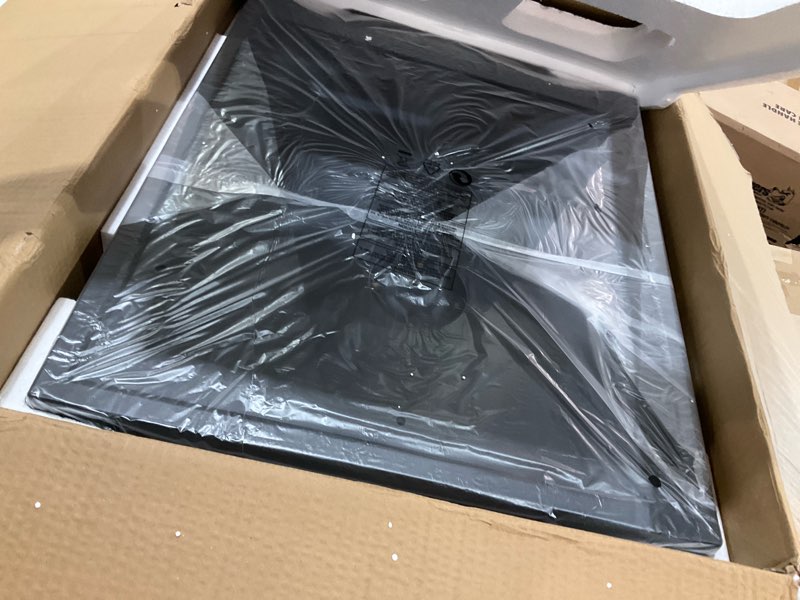 Condition photo showing Good Condition for frigidair kegerator beer bar