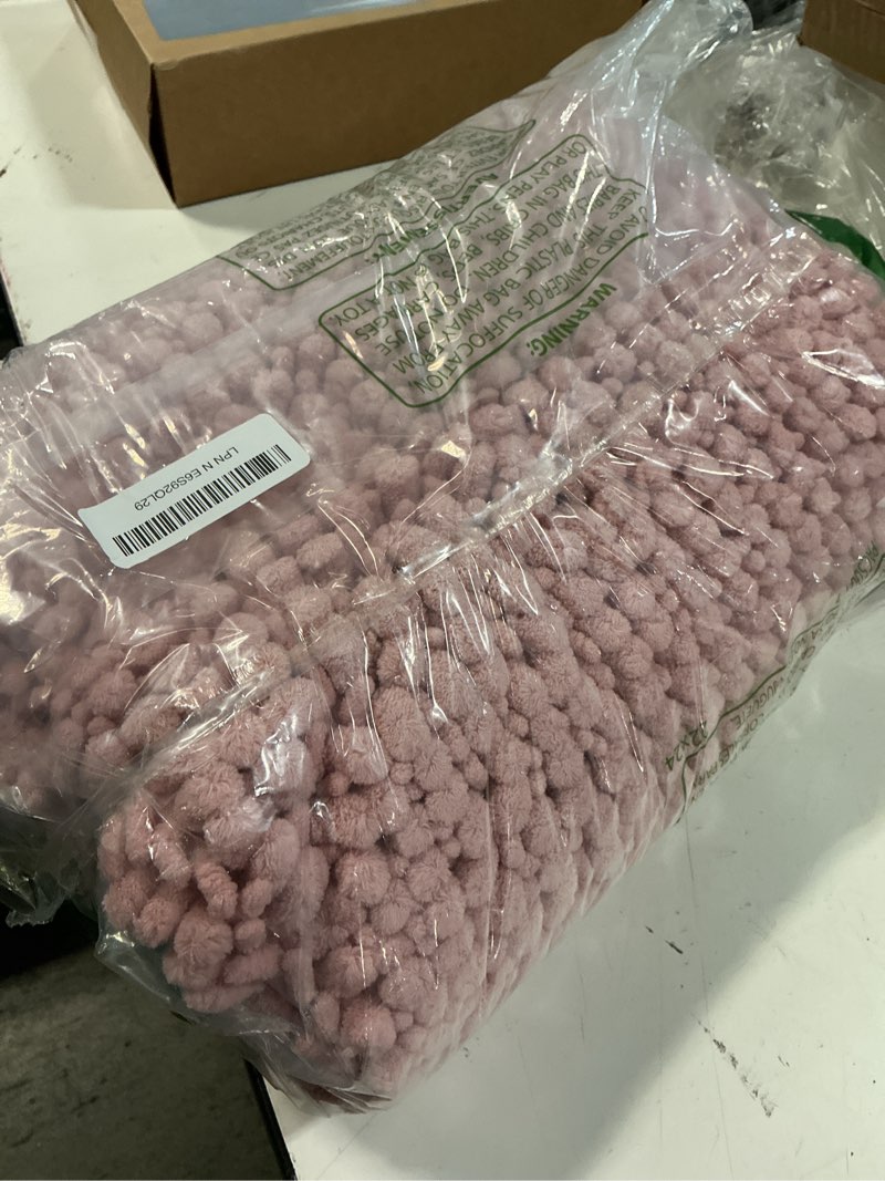 Condition photo showing Good Condition for olanly thick bathroom rugs 36x24, extra soft absorbent chenille bath rugs, rubber backing, machine wash dry, bath mats for bathroom floor, tub and shower, home decor accessories, dusty rose dusty rose rectangular 36" x 24"